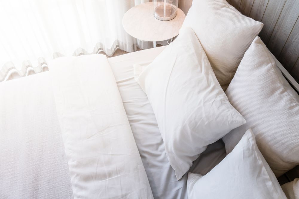Don’t Lack on Linens: How to Select Bedding for Your Short-term Rental